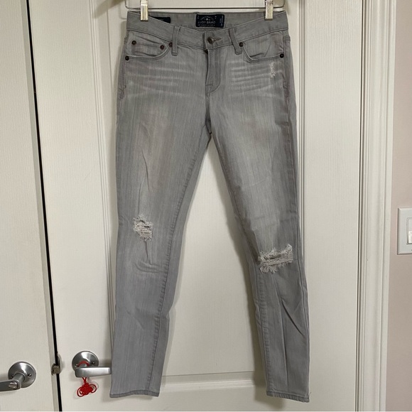 Lucky Brand Lolita Skinny Gray Distressed Jeans Size 2/26 - Picture 2 of 12
